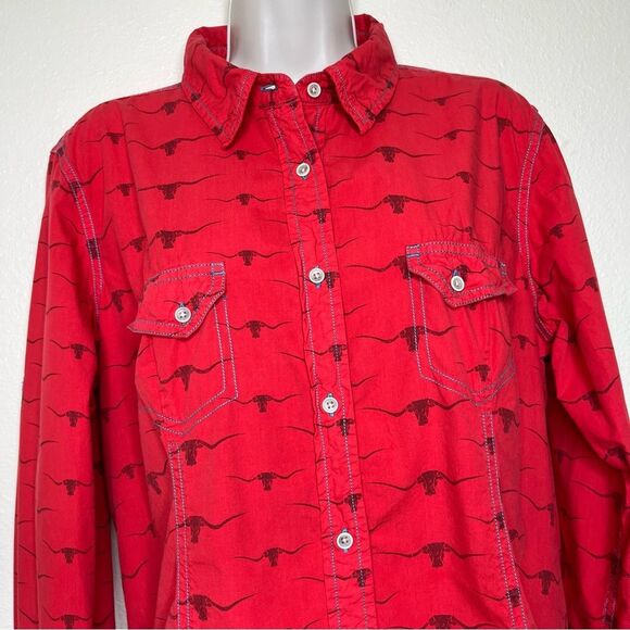Barn Fly Red Steer Bull Print Long Sleeve Roll Tab Button Front Shirt Women XL - Picture 3 of 13
